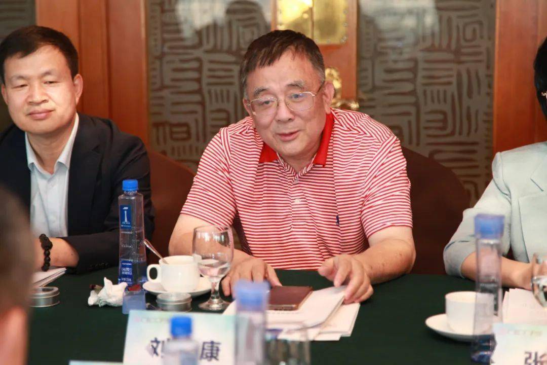公会会长游戏工作总结_游戏公会会长工作_游戏里公会会长都是什么人