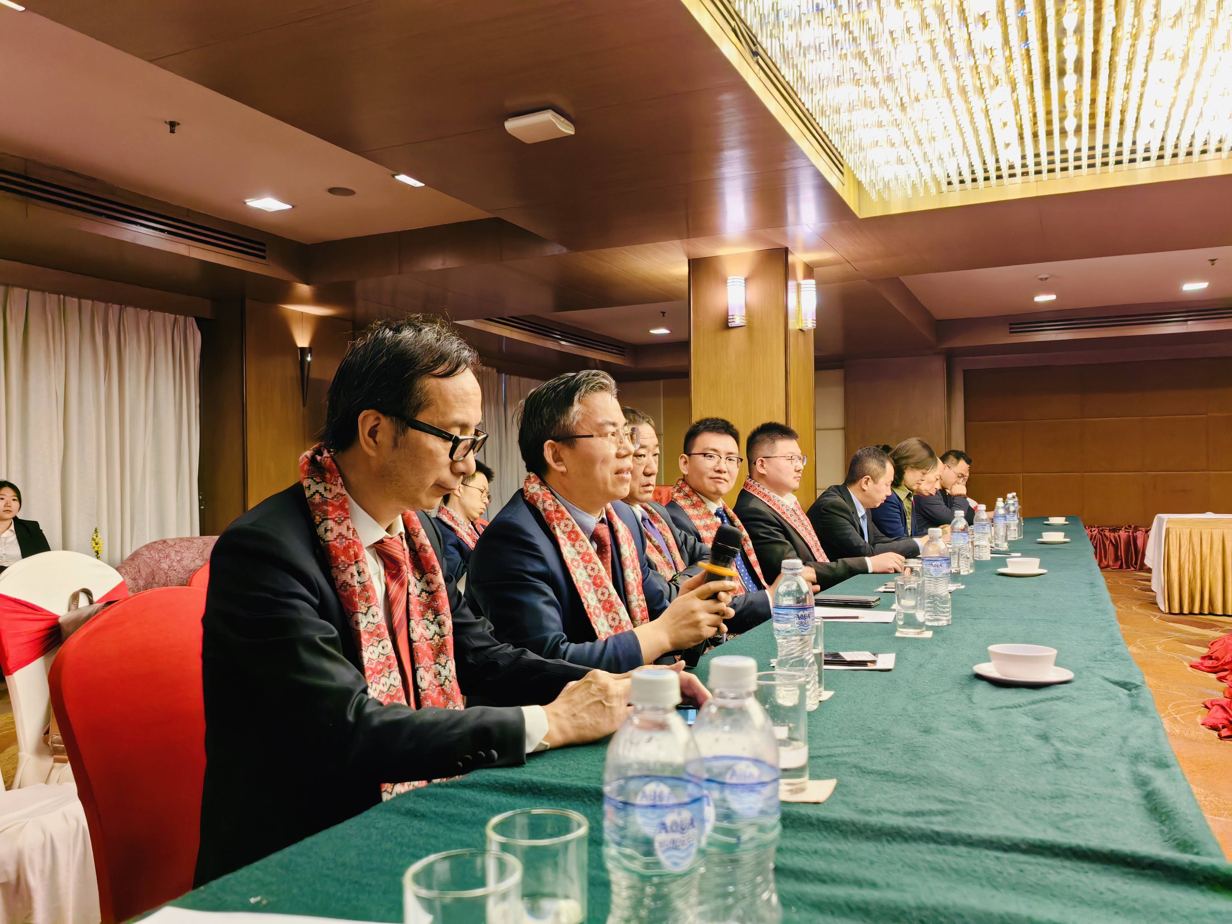 信析宝软件-不再盲目投资！这款神器助你轻松掌握投资机会