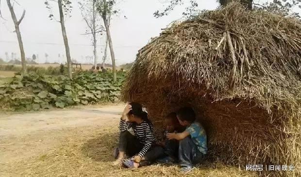 跳绳游戏大全_跳大绳的游戏规则_跳绳子游戏规则
