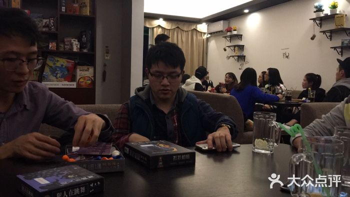 南宁国贸店铺租金_南宁卖桌游_南宁国贸桌游吧转让