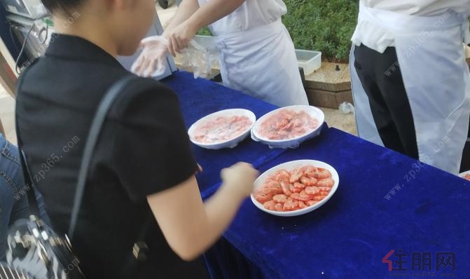 饭店游戏破解版_真香大饭店游戏_饭店的游戏
