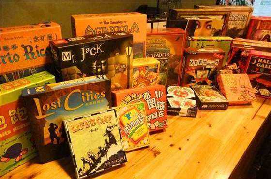 桌游阿瓦隆湖中仙女怎么玩_桌游阿瓦隆游戏规则_阿瓦隆 桌游