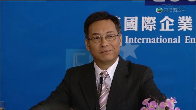豪门专宠总裁缠妻太狠了_豪门甜妻贴身热宠_于墨豪门圈宠：失守的绯色游戏^^^欲情故纵^^^贴身佣人：缠