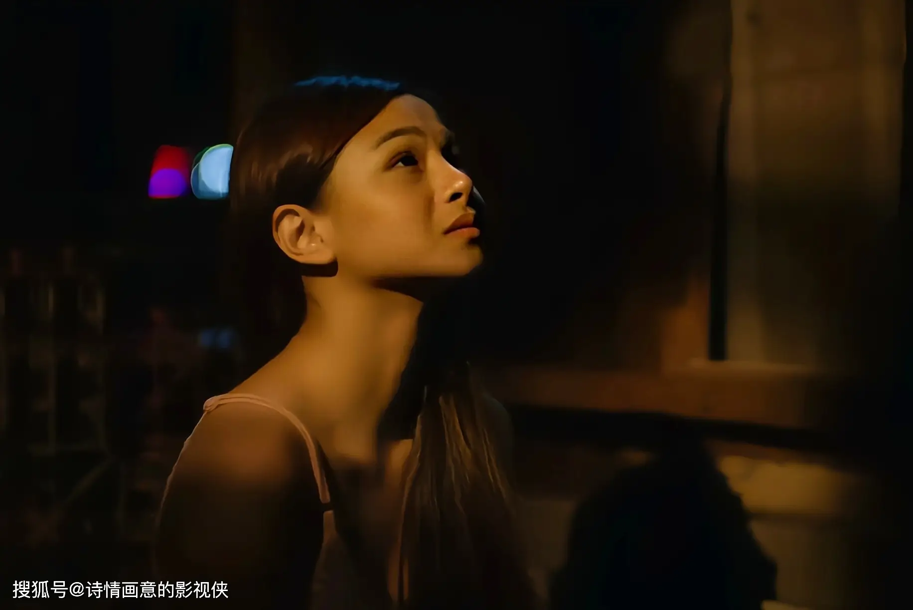 动漫k评论-K：一场视觉与情感的盛宴，角色故事扣人心弦，世界