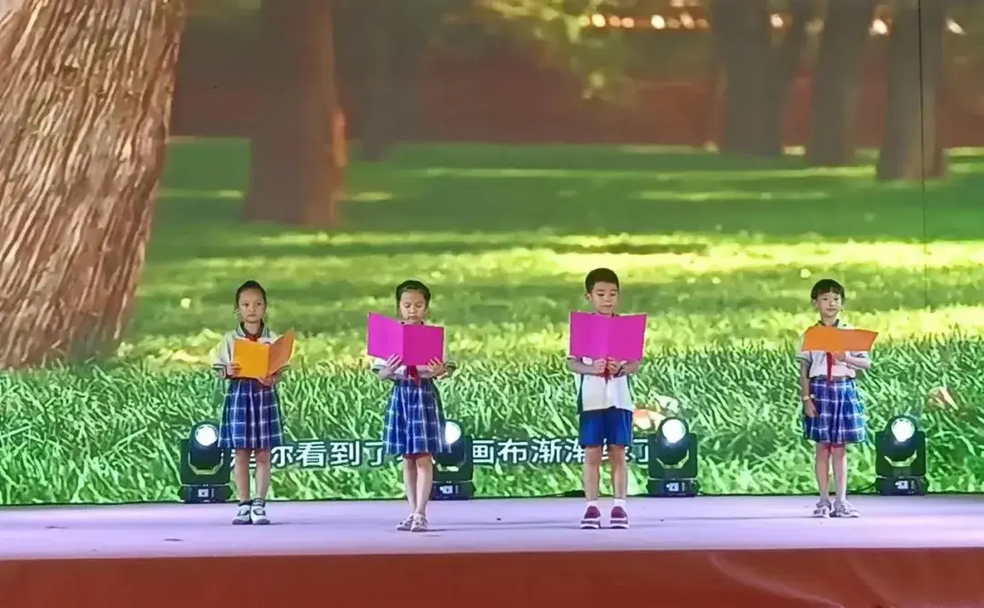 元旦晚会游戏节目_元旦晚会节目创意游戏_节目元旦晚会游戏策划方案