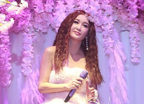 类似轻声密语_轻声密语百度云_轻声密语动漫女主接吻图片