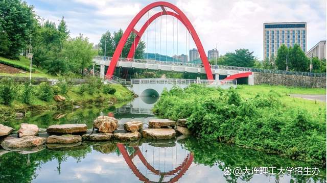 绯色之刻动漫观看-绯色之刻：画面绝美、情节惊喜、角色精彩的动