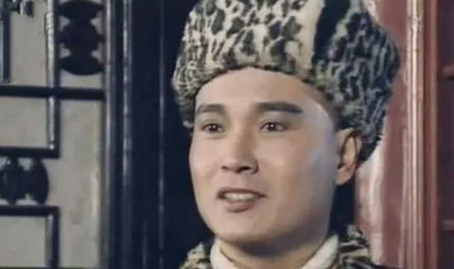 孙仲君,多重身份下的传奇人物